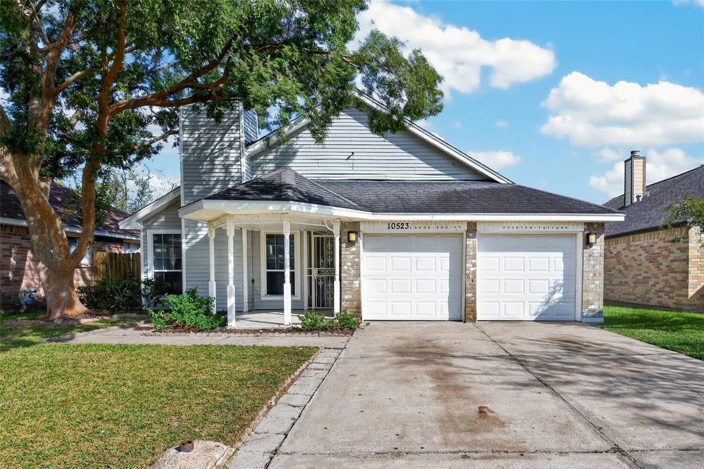 10523 Lands End Drive, Houston, TX 77099