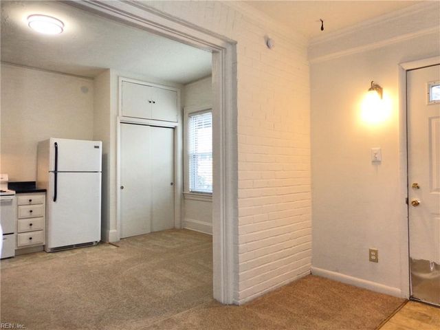 833 Westover Ave Apt 2, Norfolk, VA 23507