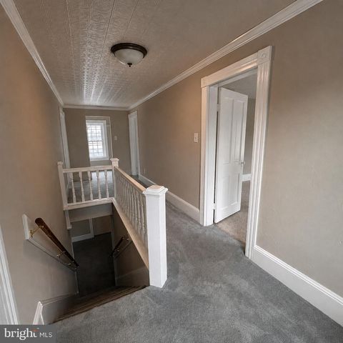 6 DELAWARE AVE, Delmar, DE 19940