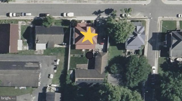 6 DELAWARE AVE, Delmar, DE 19940