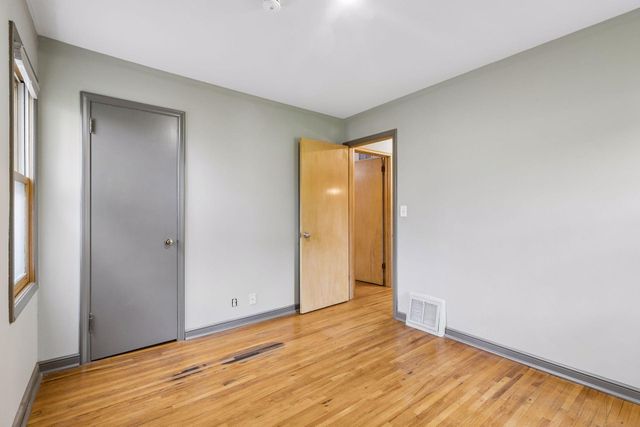 2814 Pennsylvania Avenue S, Saint Louis Park, MN 55426
