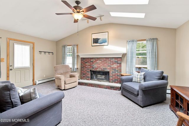 180 Gabriel Terrace, South Amboy, NJ 08879