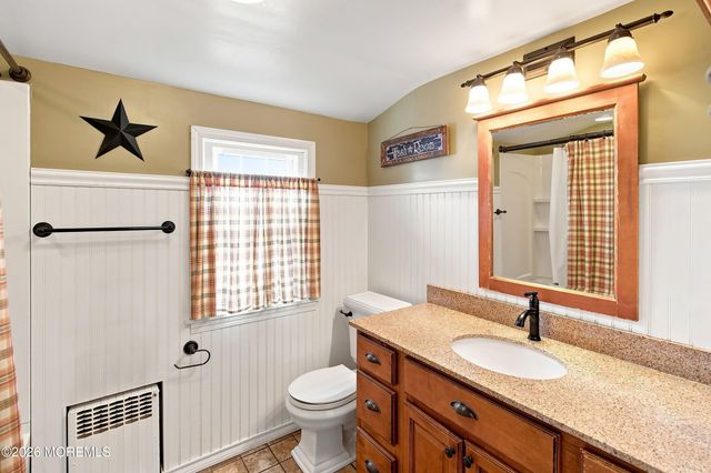 180 Gabriel Terrace, South Amboy, NJ 08879