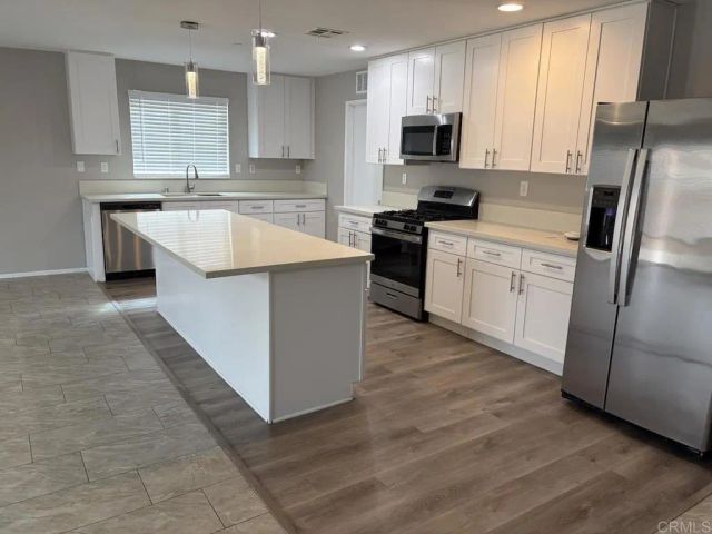 577 Bailey Lane, San Jacinto, CA 92582