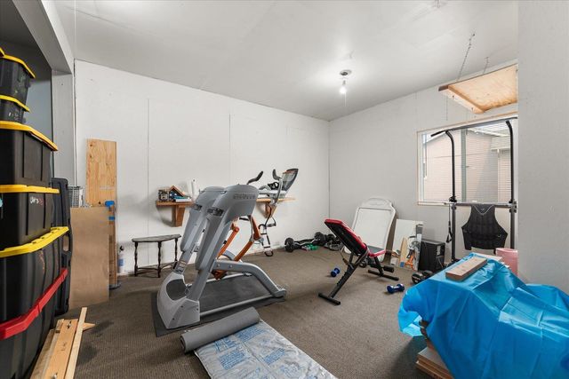 1103 N Fox Ridge Rd, Medical Lake, WA 99022