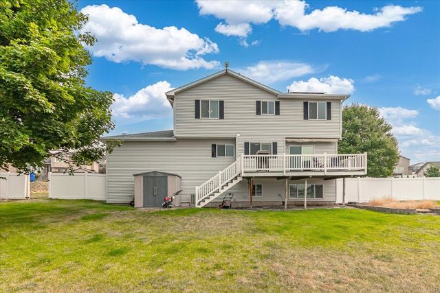 1103 N Fox Ridge Rd, Medical Lake, WA 99022