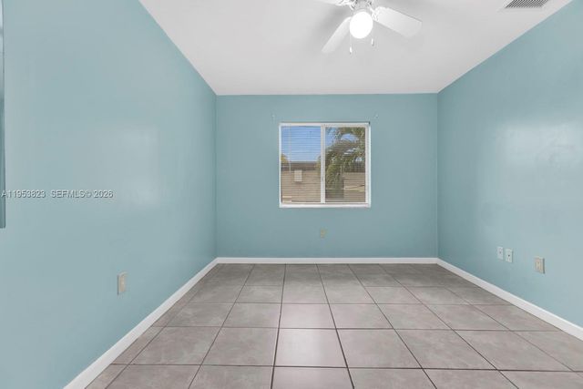 843 NW 7th St 843-845, Hallandale Beach, FL 33009