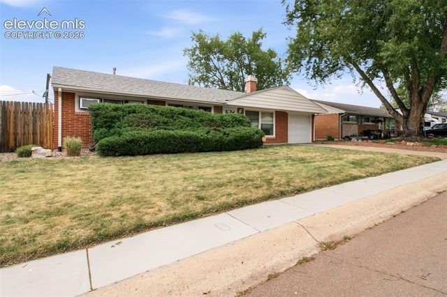 217 Elmwood Drive, Colorado Springs, CO 80907