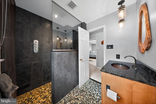 28 TIMBER RD, Horsham, PA 19044