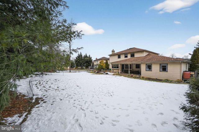 28 TIMBER RD, Horsham, PA 19044