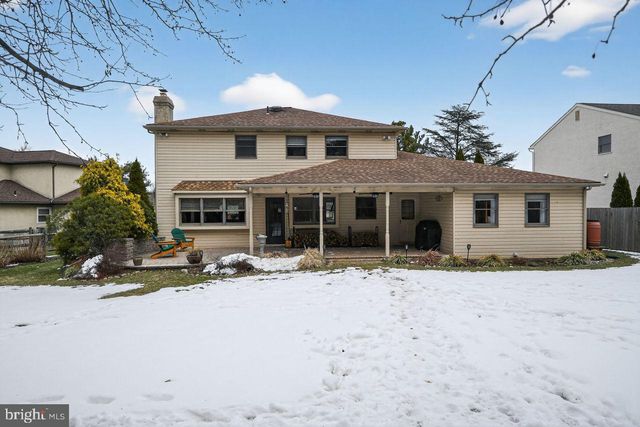 28 TIMBER RD, Horsham, PA 19044