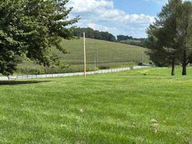 4545 Senny Court, New Tripoli, PA 18066