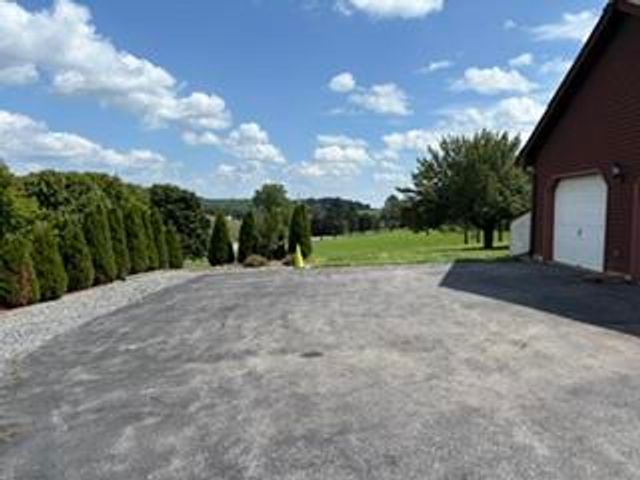 4545 Senny Court, New Tripoli, PA 18066