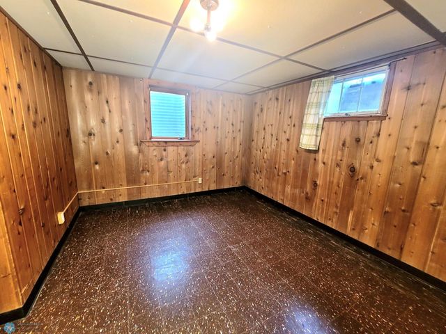 1328 10th Avenue S, Moorhead, MN 56560