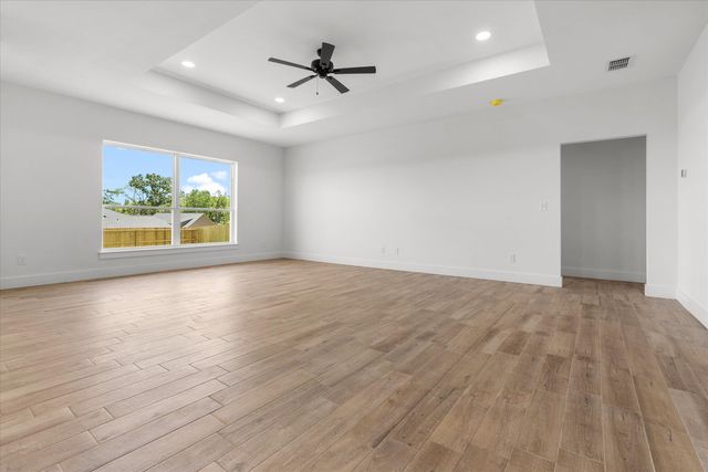 16513 Crossing Circle, Lindale, TX 75771