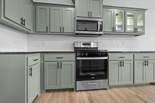 16513 Crossing Circle, Lindale, TX 75771