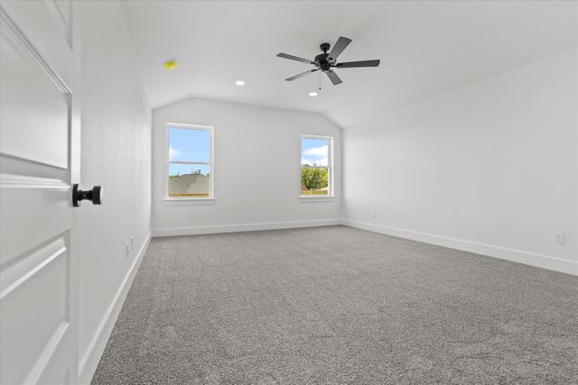 16513 Crossing Circle, Lindale, TX 75771