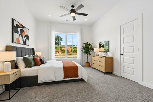 16513 Crossing Circle, Lindale, TX 75771