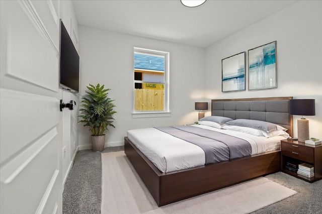 16513 Crossing Circle, Lindale, TX 75771