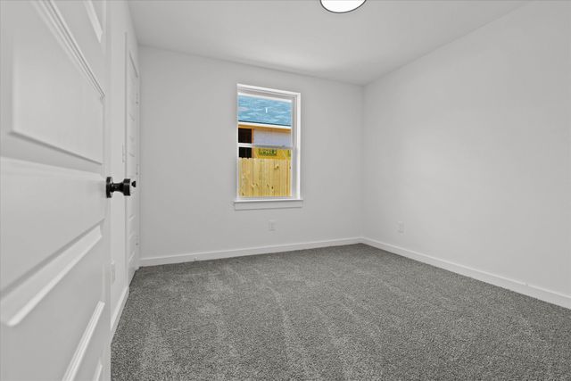 16513 Crossing Circle, Lindale, TX 75771