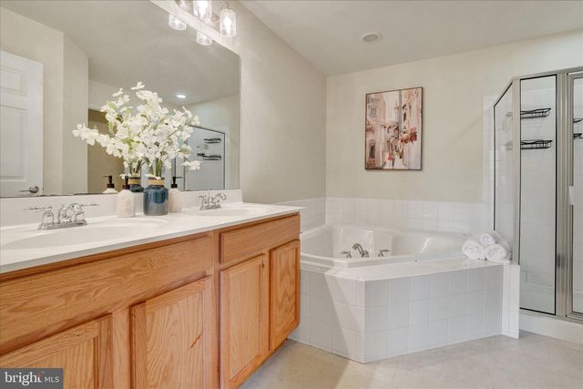 3513 HARDWOOD TER, Spring Grove, PA 17362