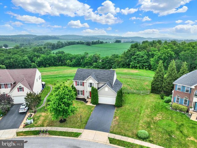 3513 HARDWOOD TER, Spring Grove, PA 17362