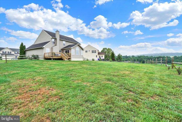3513 HARDWOOD TER, Spring Grove, PA 17362