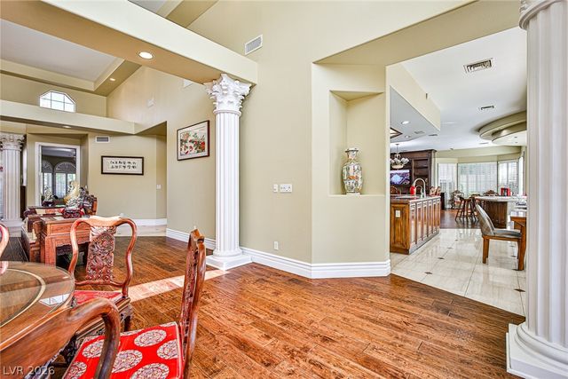 2300 Glenbrook Way, Las Vegas, NV 89117