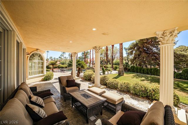 2300 Glenbrook Way, Las Vegas, NV 89117