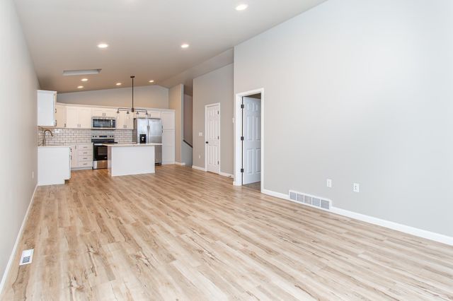 149 Pine Avenue, Mapleton, ND 58059