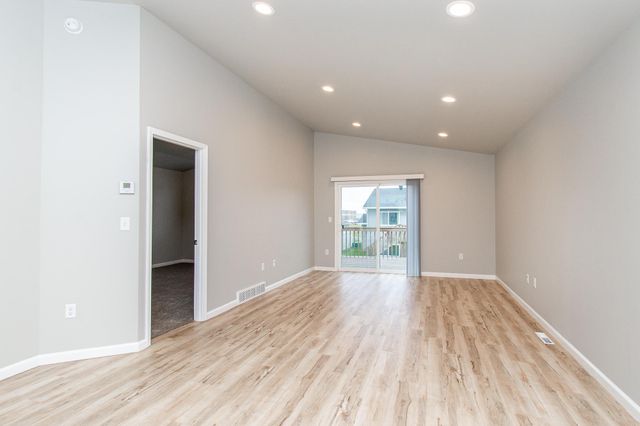 149 Pine Avenue, Mapleton, ND 58059