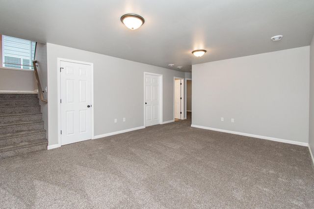 149 Pine Avenue, Mapleton, ND 58059