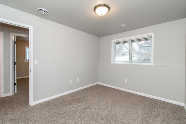 149 Pine Avenue, Mapleton, ND 58059