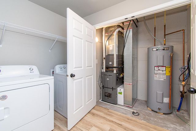 149 Pine Avenue, Mapleton, ND 58059