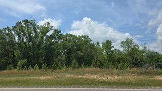 0 Highway 143 ., Deatsville, AL 36022