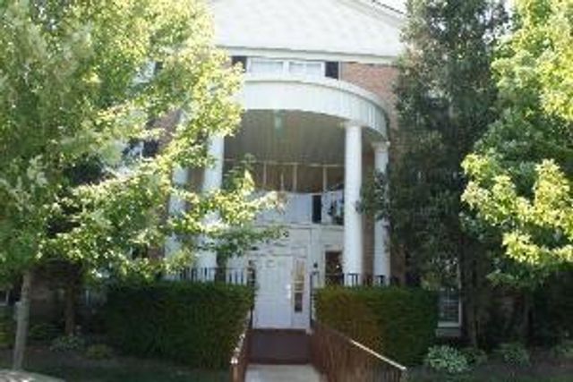 5100 Carriageway Drive 305-2, Rolling Meadows, IL 60008