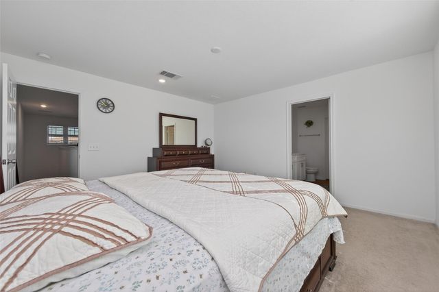 7326 Madison Commons Lane, Houston, TX 77075