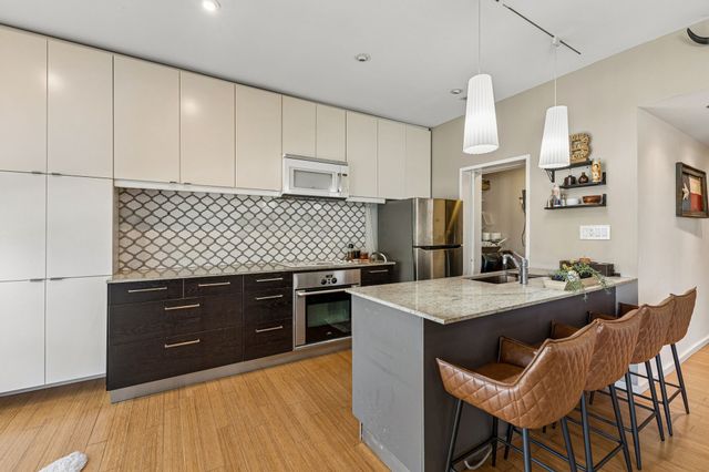 7151 Gaston Avenue 406, Dallas, TX 75214