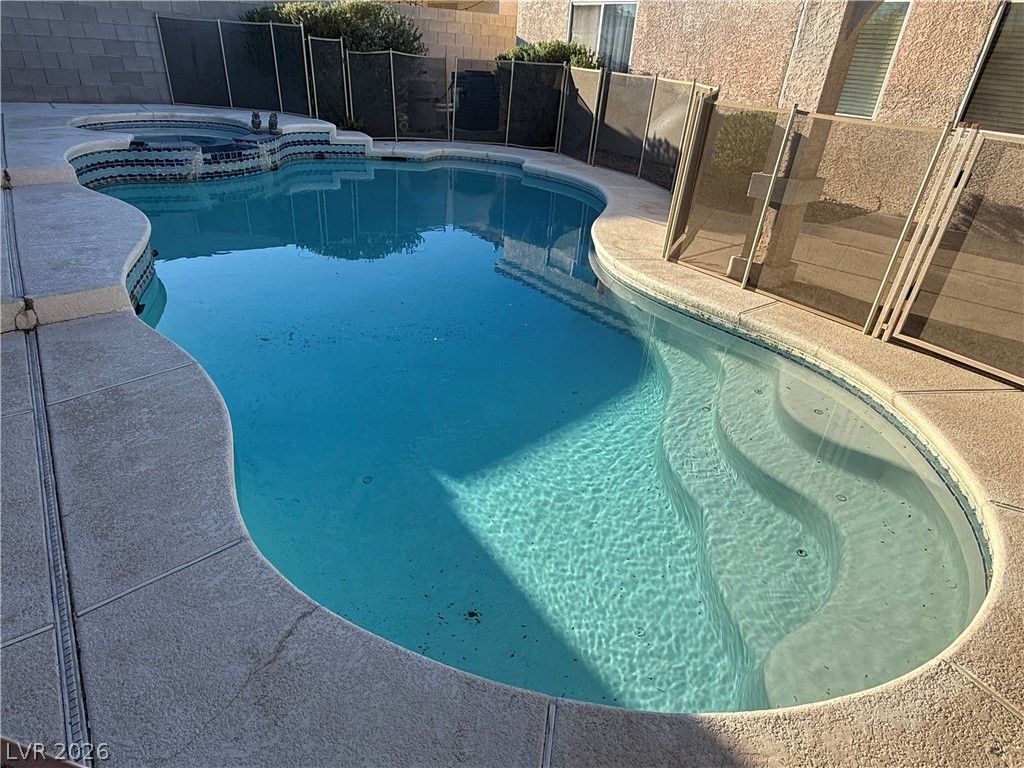 2427 White Sails Court, North Las Vegas, NV 89031 — photo 2