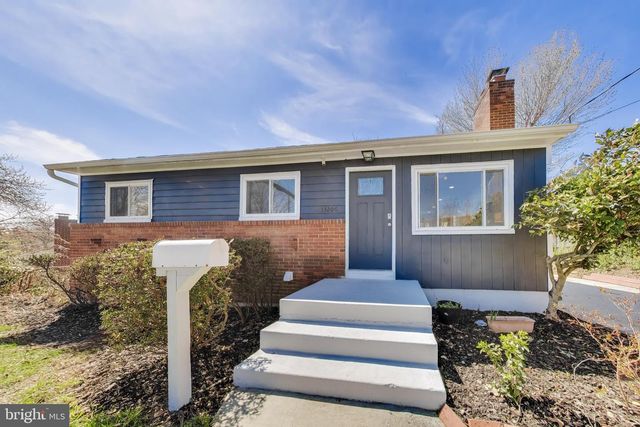 13206 STAGGS CT, Woodbridge, VA 22191