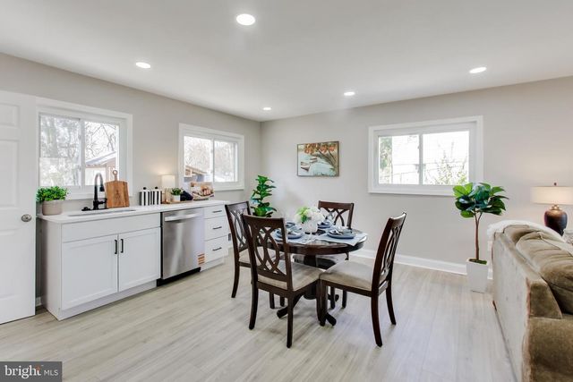 13206 STAGGS CT, Woodbridge, VA 22191