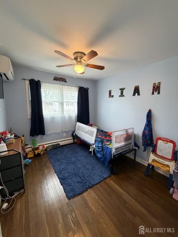 206 Arlington Drive, Fords, NJ 08863