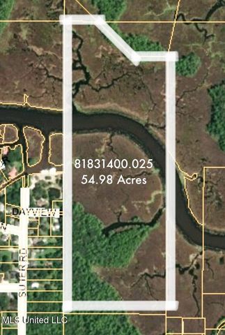 1210 Delapointe Drive, Gautier, MS 39553