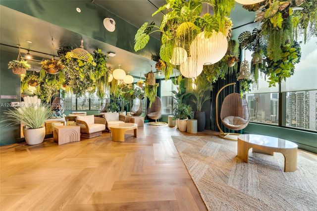 121 NE 5 ST 3112, Miami, FL 33132