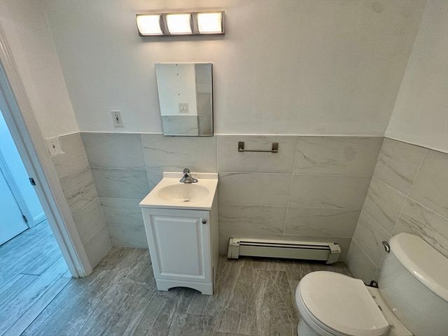 89 Stanley Rd SF, Newton, MA 02468