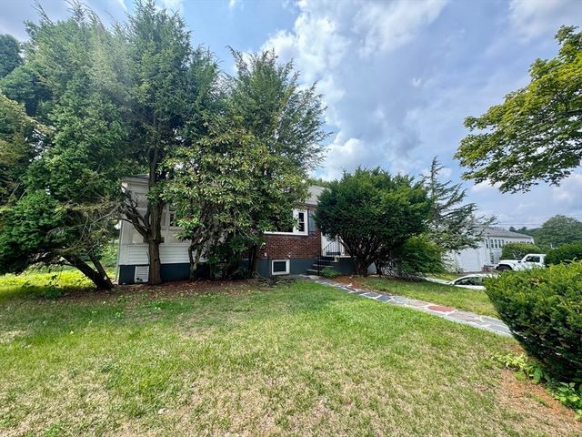89 Stanley Rd SF, Newton, MA 02468