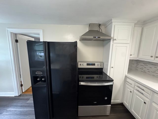 89 Stanley Rd SF, Newton, MA 02468