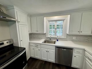89 Stanley Rd SF, Newton, MA 02468