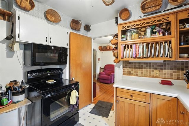 2064 Fairfield Pike, Springfield, OH 45502