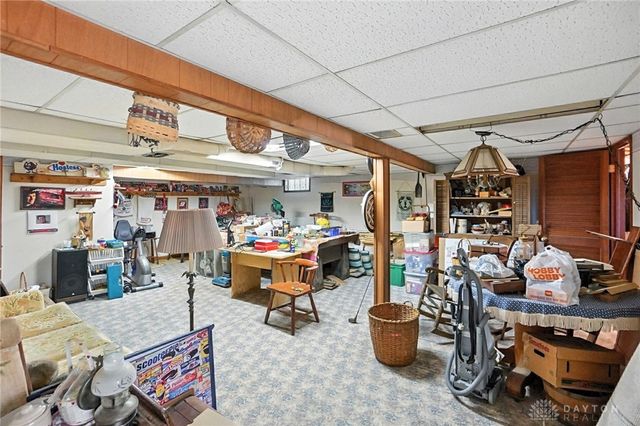 2064 Fairfield Pike, Springfield, OH 45502
